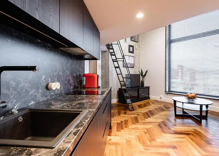 Dream - Modern Centre Lofts With Self Check-in Apartment *